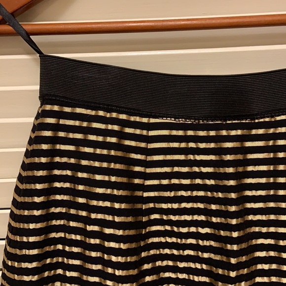 6. Ark & Co Skirt in Black and Gold - Picture 4 of 8